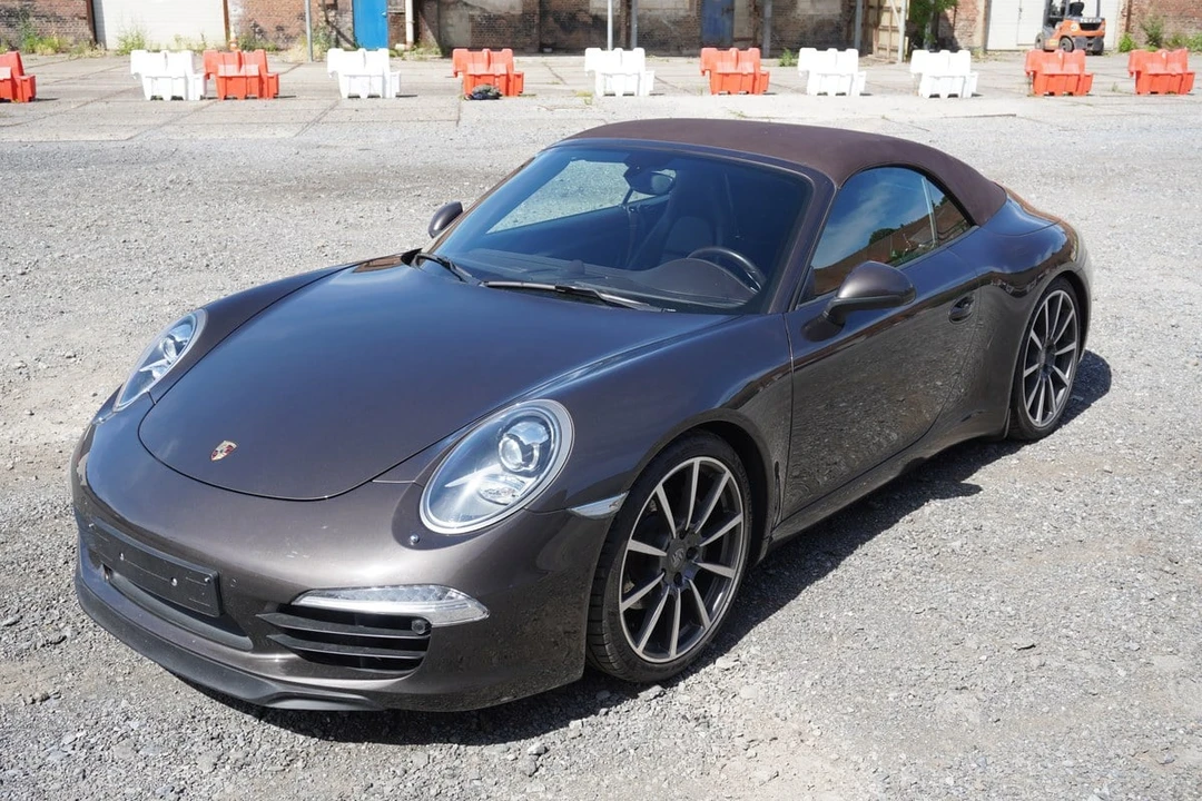2012 Porsche 991 Carrera - Image 17 of 30