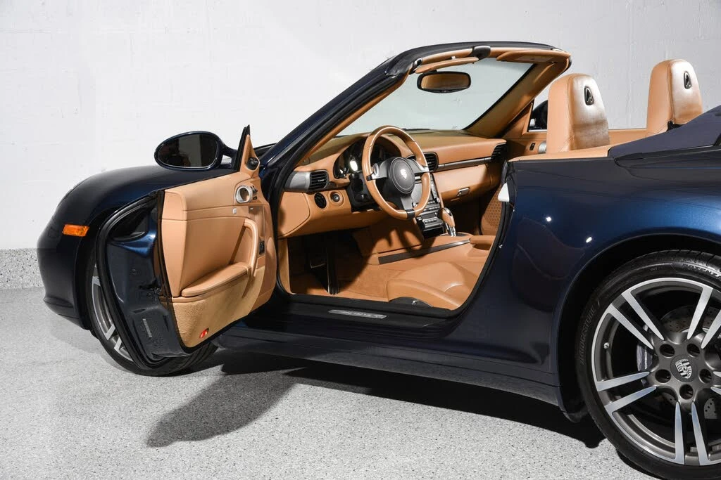 2012 Porsche 997 Carrera - Image 17 of 31