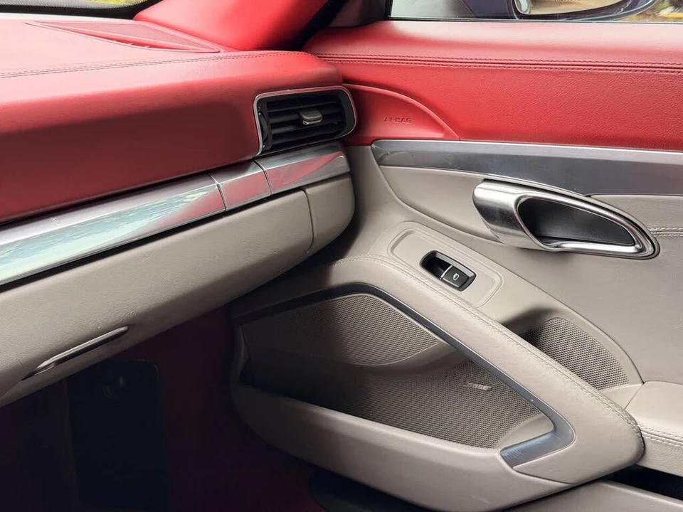 2012 Porsche 997 Carrera - Image 19 of 31