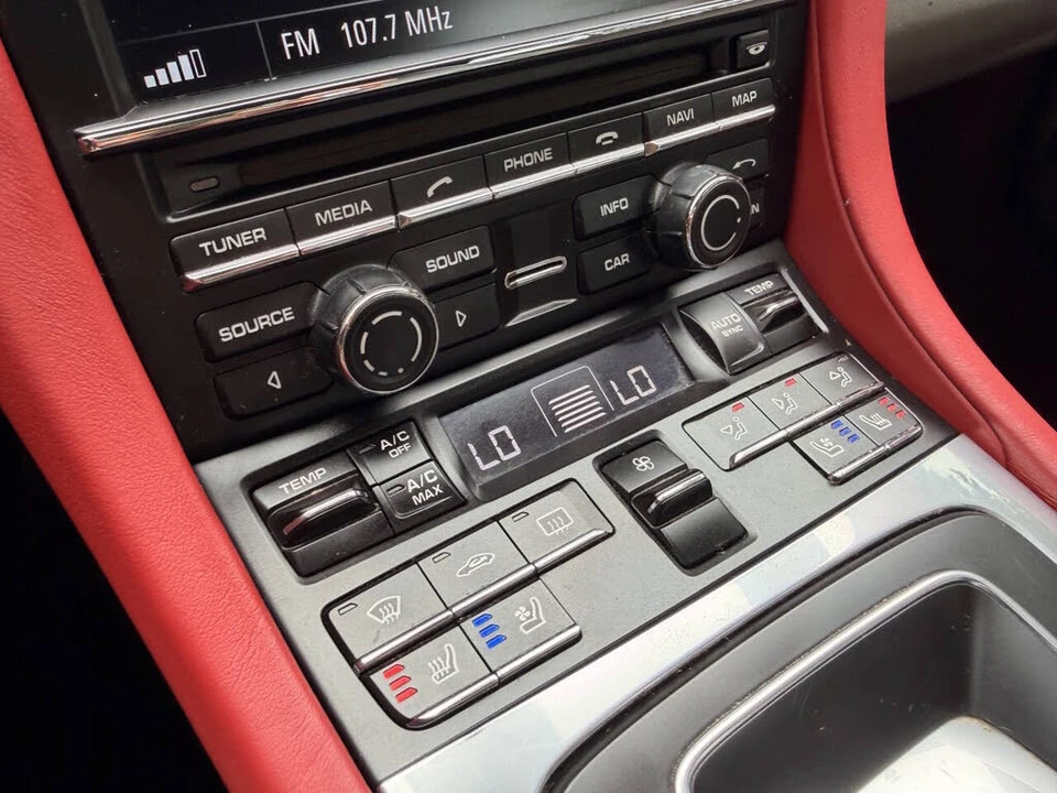 2012 Porsche 997 Carrera - Image 12 of 31