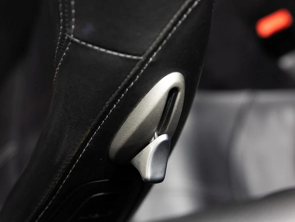 2012 Porsche 997 Carrera - Image 19 of 31