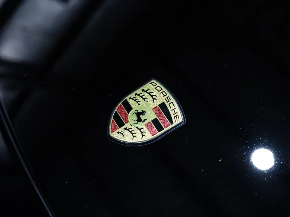 2012 Porsche 997 Carrera - Image 13 of 31