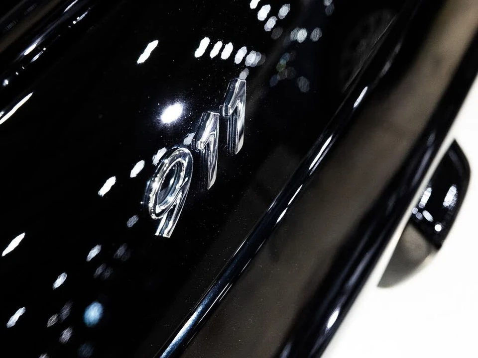 2012 Porsche 997 Carrera - Image 17 of 31
