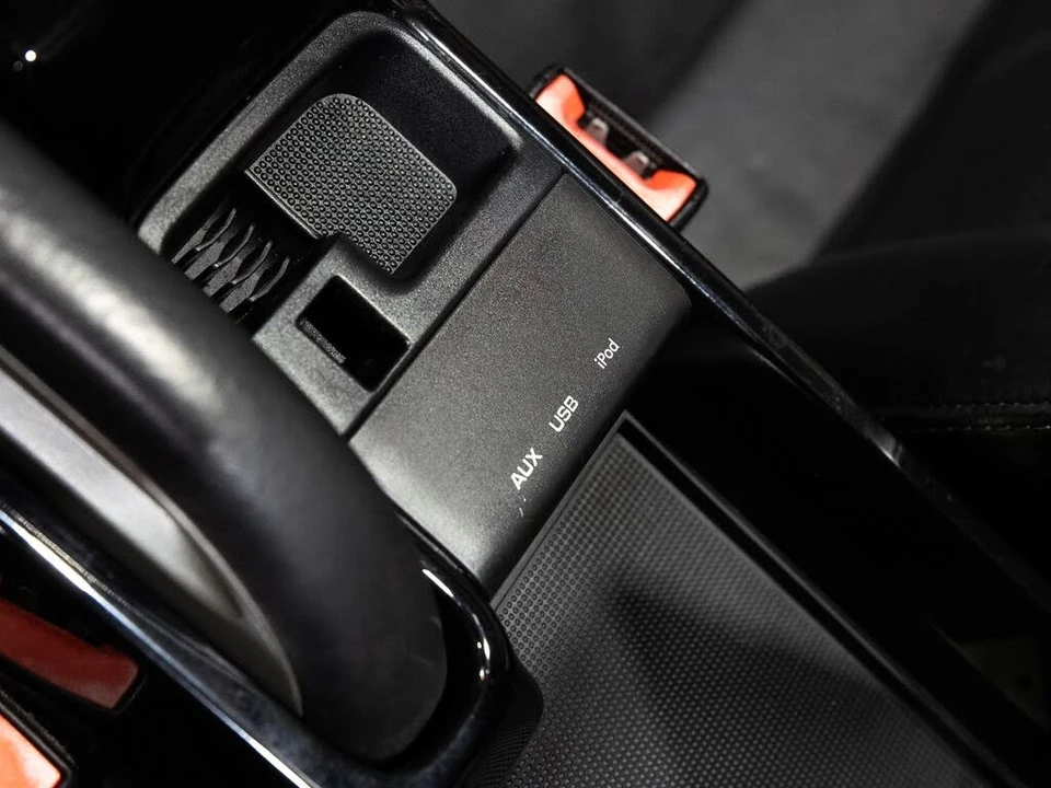 2012 Porsche 997 Carrera - Image 26 of 31