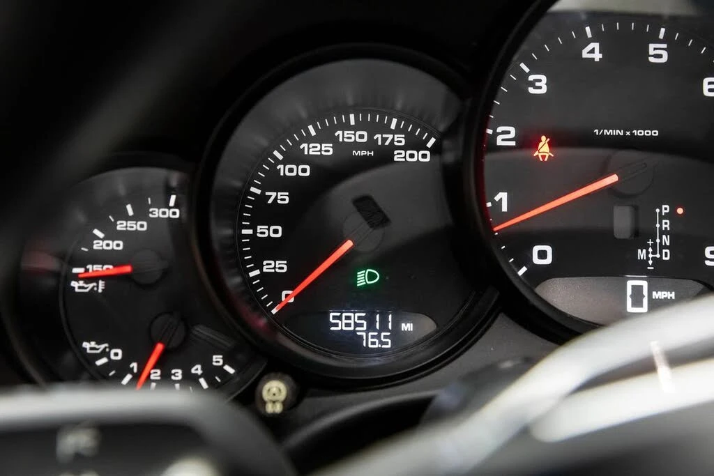 2012 Porsche 991 Carrera - Image 30 of 31