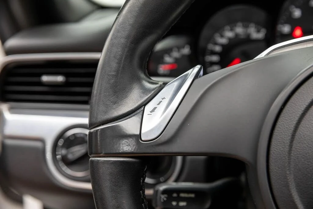 2012 Porsche 991 Carrera - Image 27 of 31