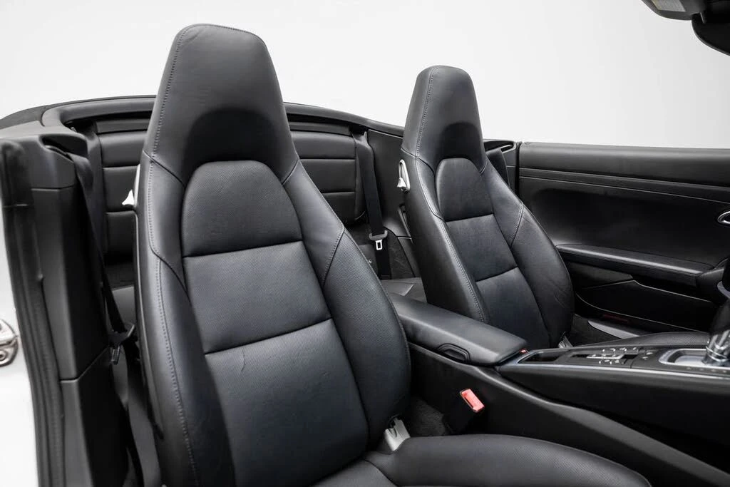 2012 Porsche 991 Carrera - Image 16 of 31