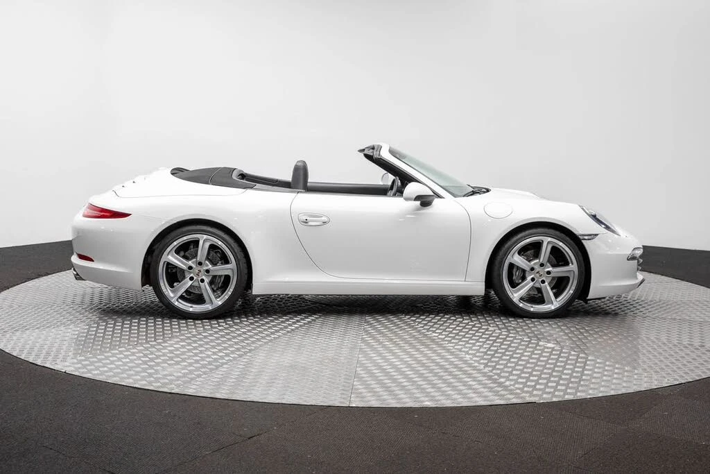 2012 Porsche 991 Carrera - Image 9 of 31