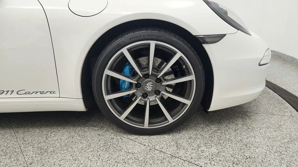 2012 Porsche 991 Carrera - Image 22 of 31