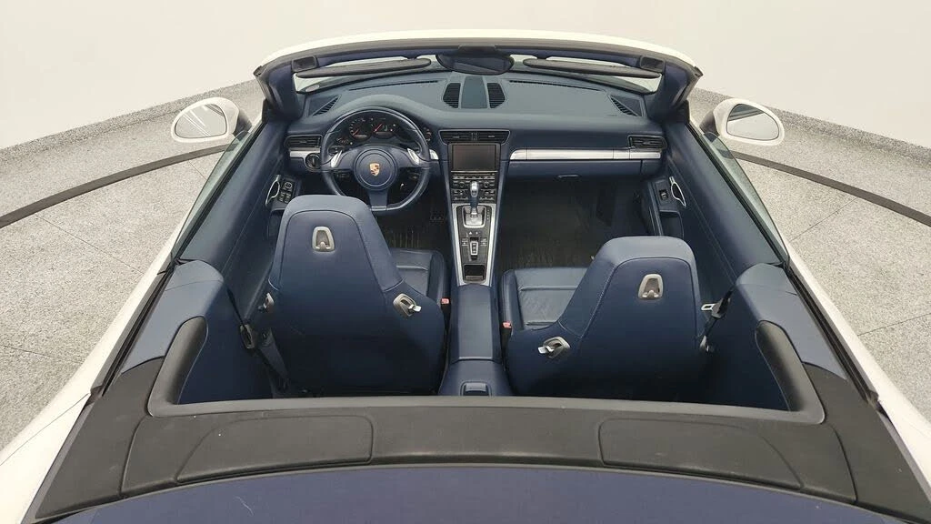 2012 Porsche 991 Carrera - Image 24 of 31
