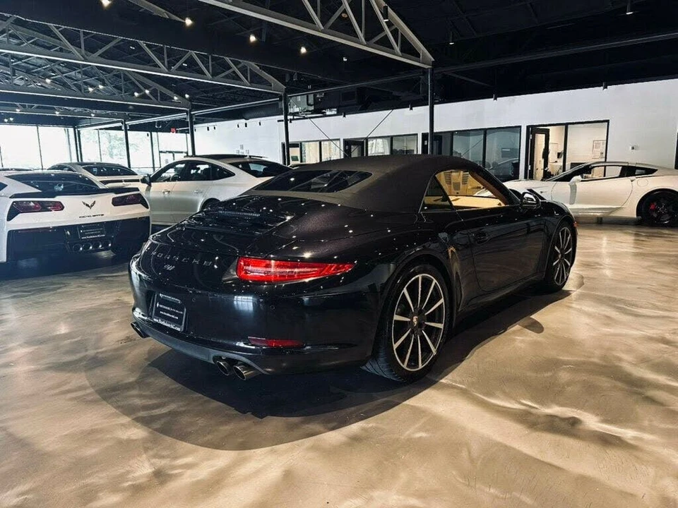2012 Porsche 991 Carrera - Image 7 of 28