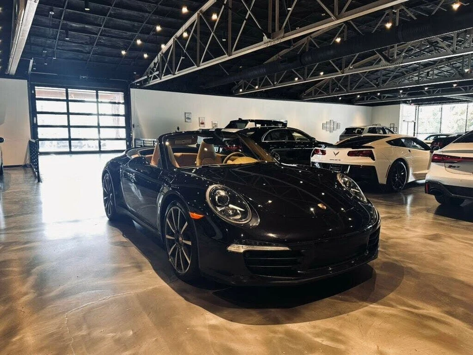 2012 Porsche 991 Carrera - Image 11 of 28
