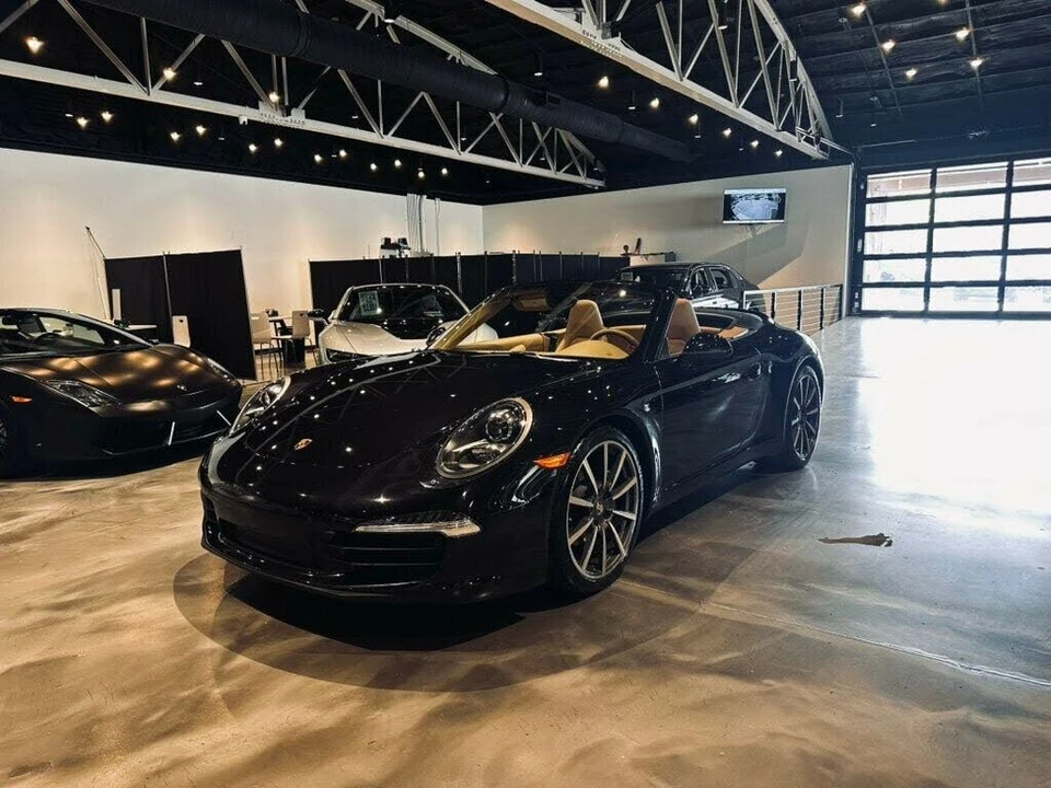 2012 Porsche 991 Carrera - Image 2 of 28