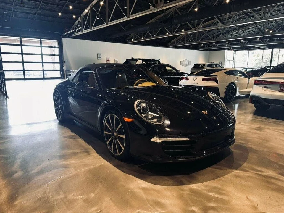 2012 Porsche 991 Carrera - Image 10 of 28