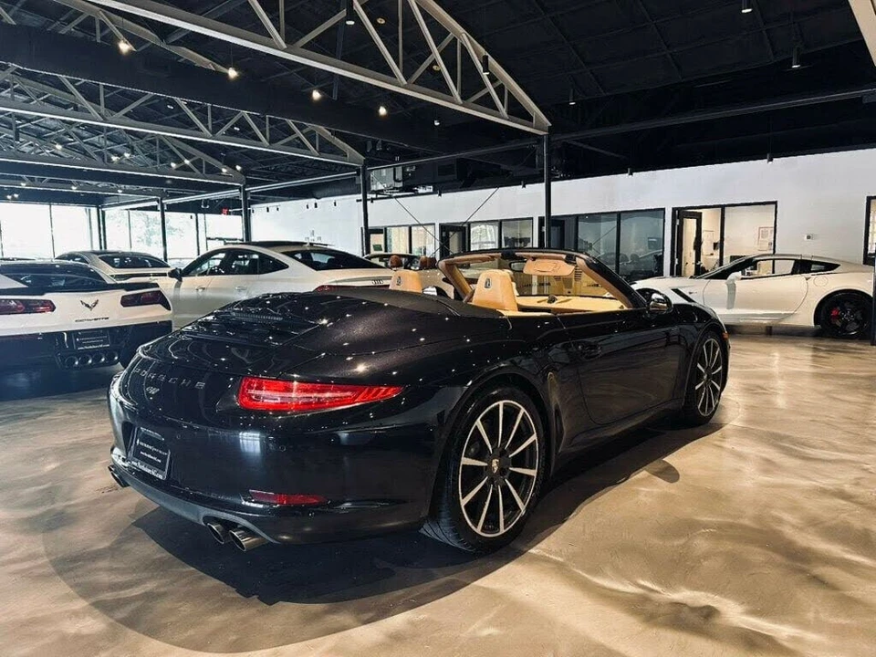 2012 Porsche 991 Carrera - Image 8 of 28