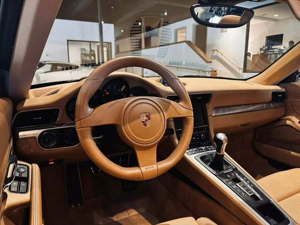 2012 Porsche 991 Carrera - Image 16 of 28
