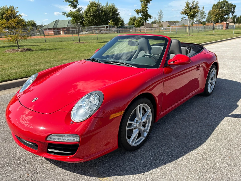 2012 Porsche 991 Carrera - Image 9 of 31