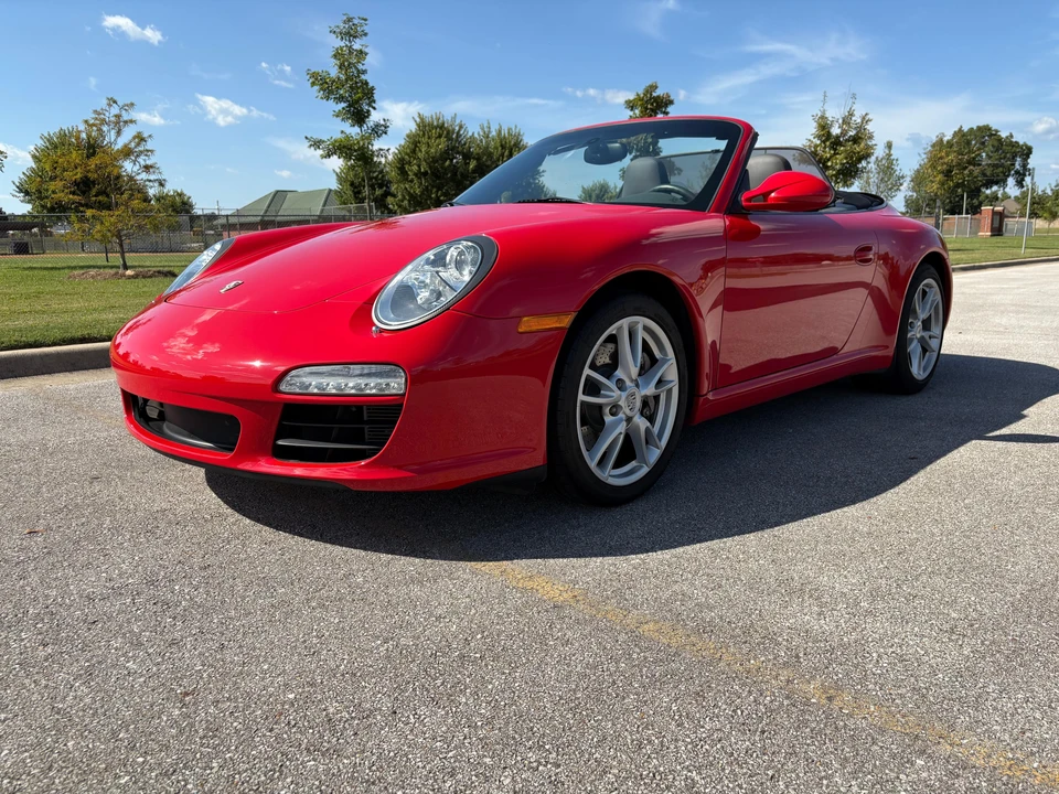 2012 Porsche 991 Carrera - Image 10 of 31