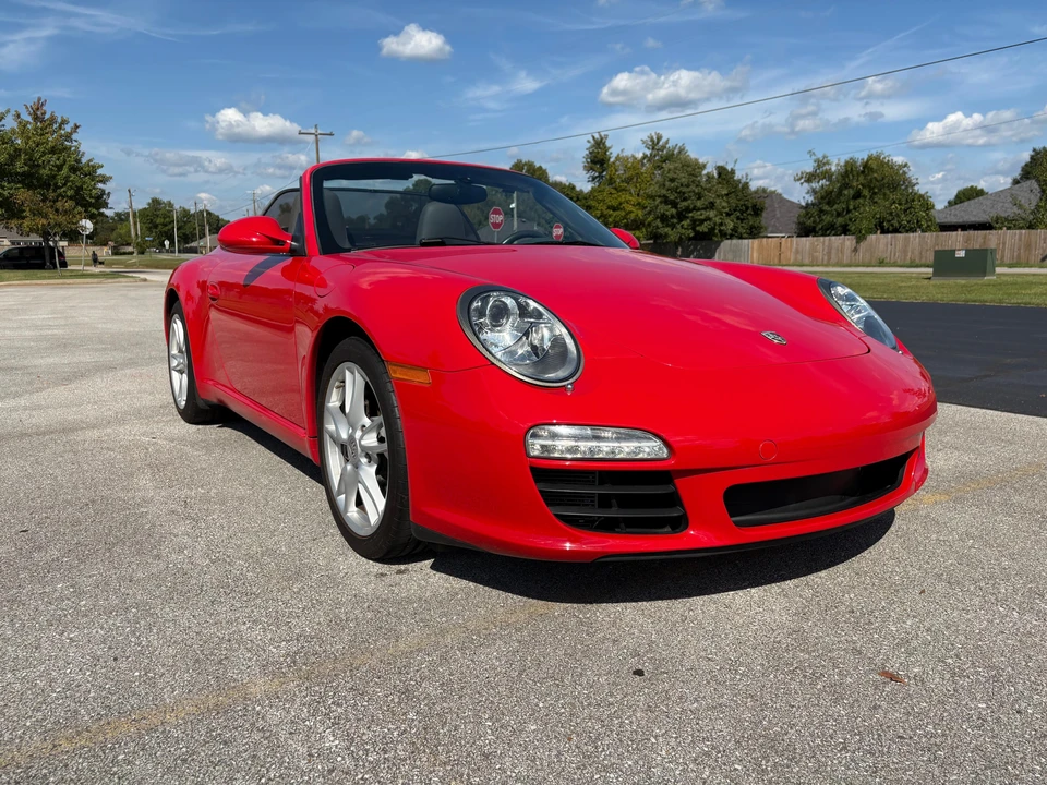 2012 Porsche 991 Carrera - Image 17 of 31