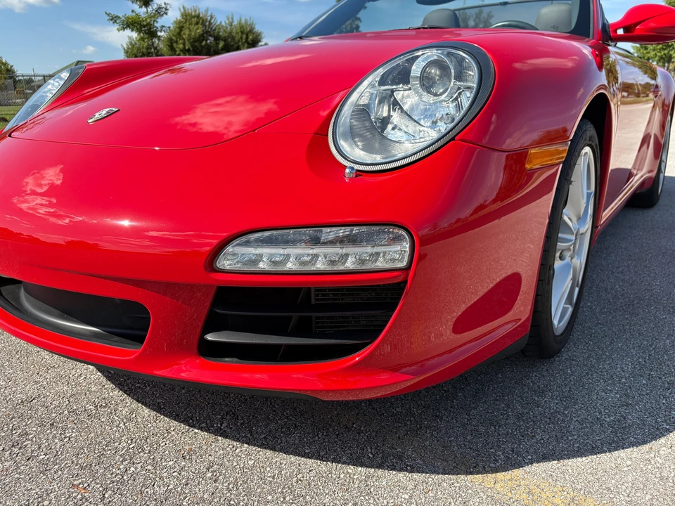 2012 Porsche 991 Carrera - Image 28 of 31