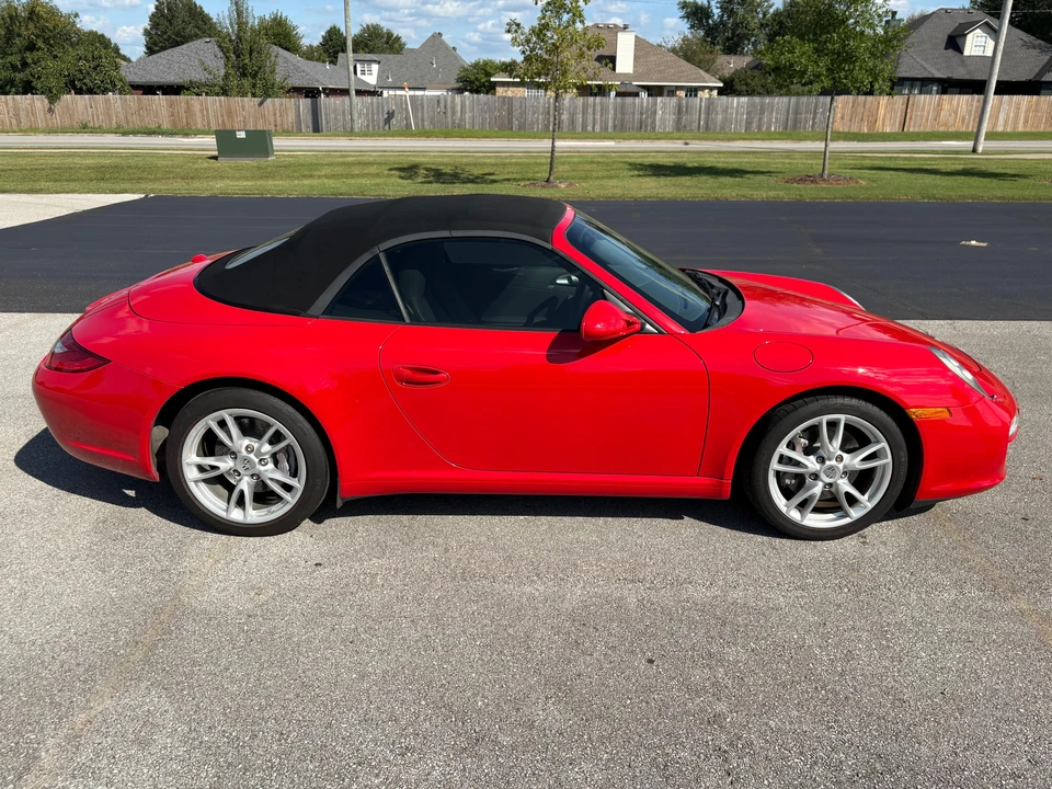 2012 Porsche 991 Carrera - Image 23 of 31