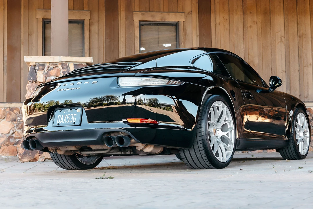 2012 Porsche 991 Carrera - Image 27 of 31