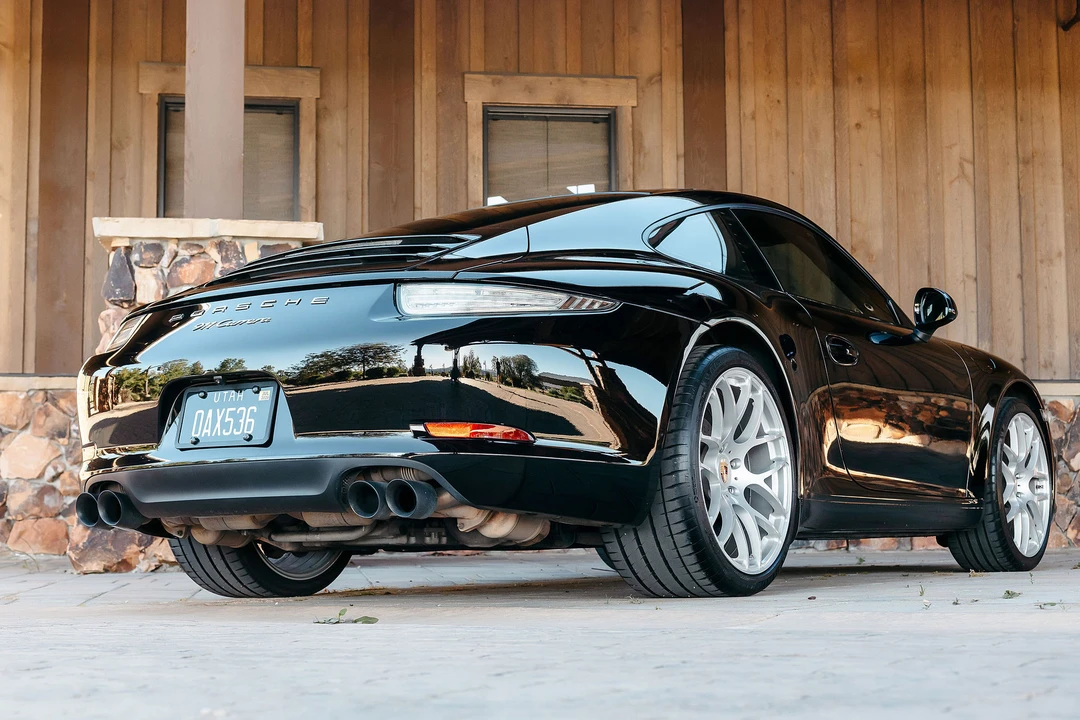 2012 Porsche 991 Carrera - Image 28 of 31