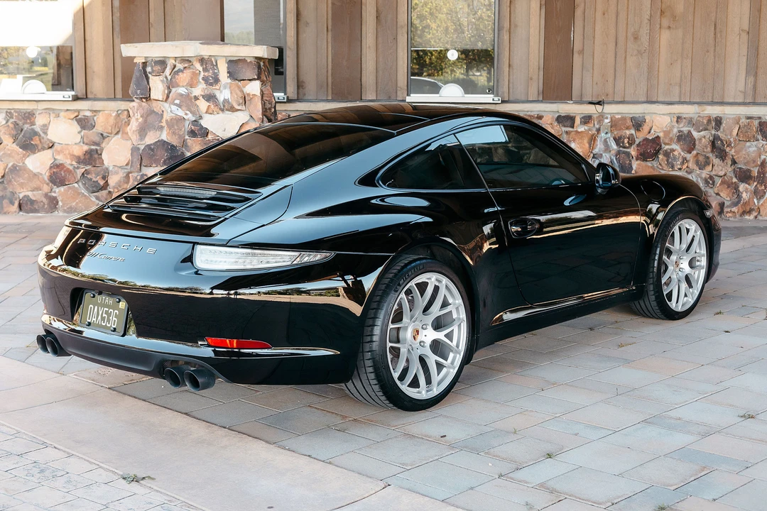 2012 Porsche 991 Carrera - Image 24 of 31
