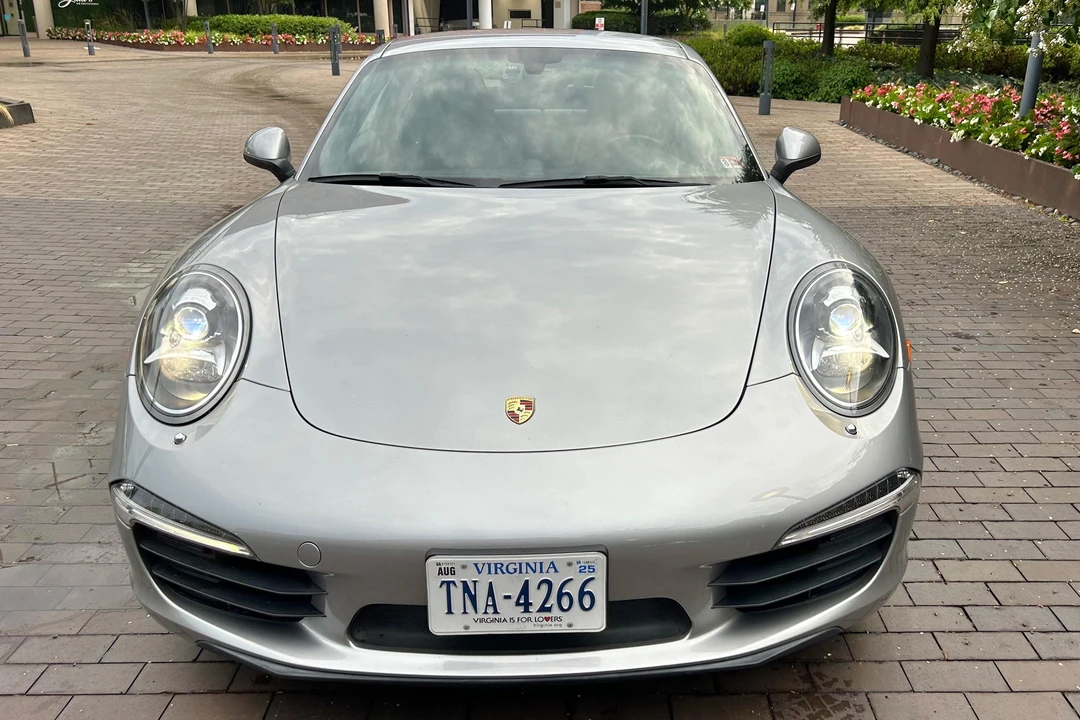 2012 Porsche 991 Carrera - Image 2 of 31