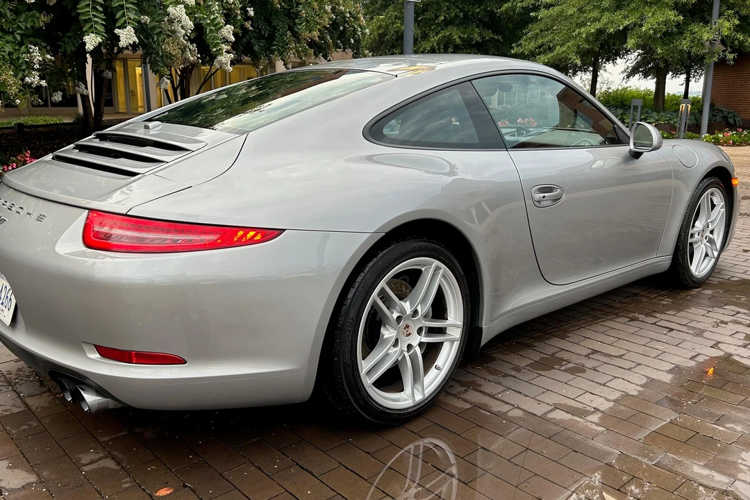 2012 Porsche 991 Carrera - Image 21 of 31