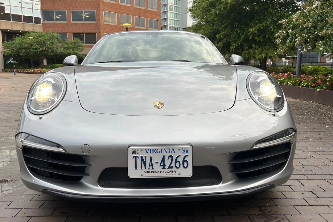 2012 Porsche 991 Carrera - Image 6 of 31