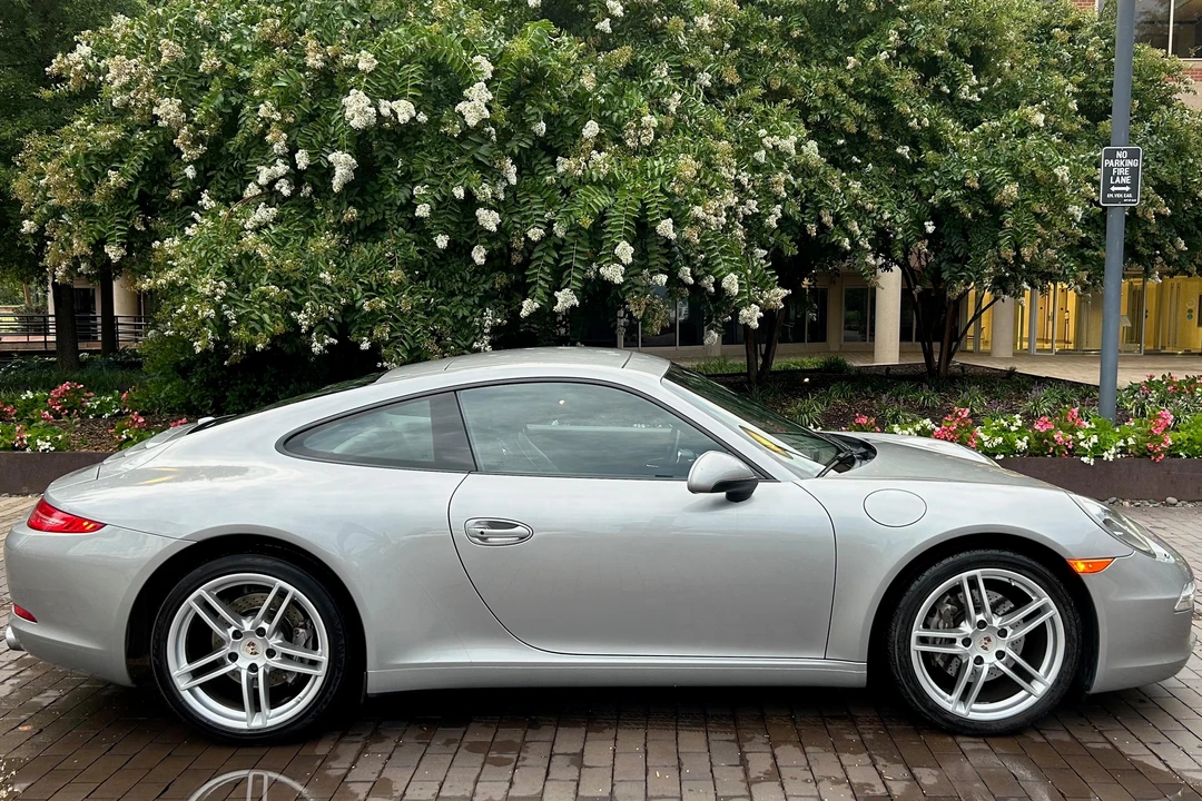 2012 Porsche 991 Carrera - Image 23 of 31