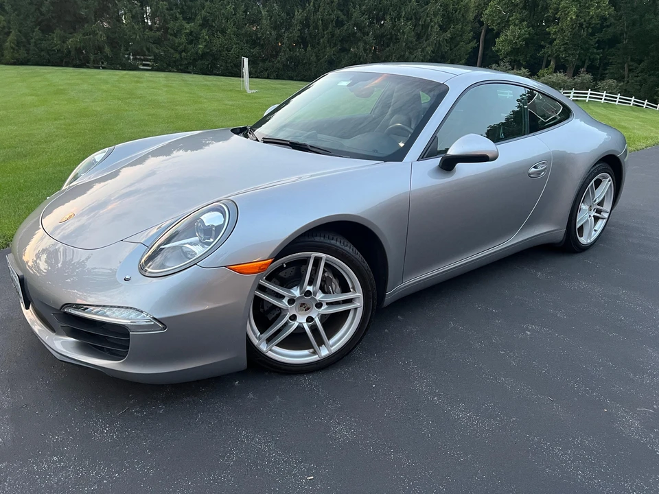 2012 Porsche 991 Carrera - Image 19 of 31