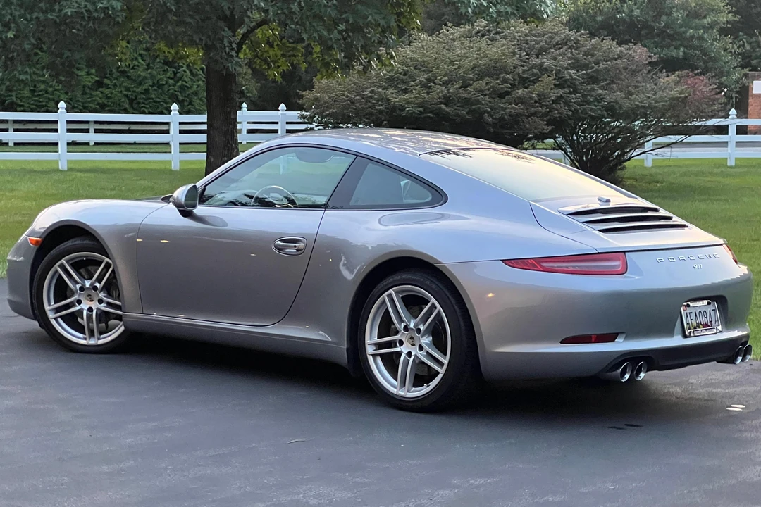 2012 Porsche 991 Carrera - Image 4 of 31