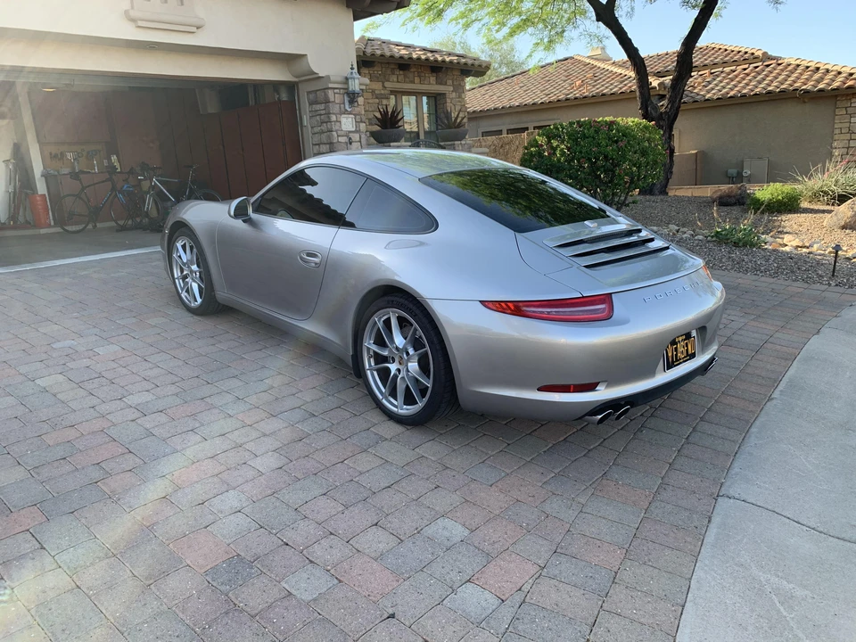 2012 Porsche 991 Carrera - Image 9 of 28