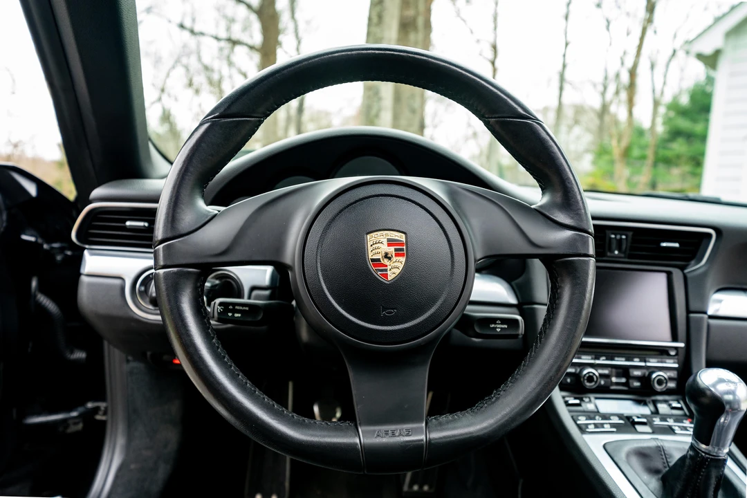 2012 Porsche 991 Carrera - Image 29 of 31