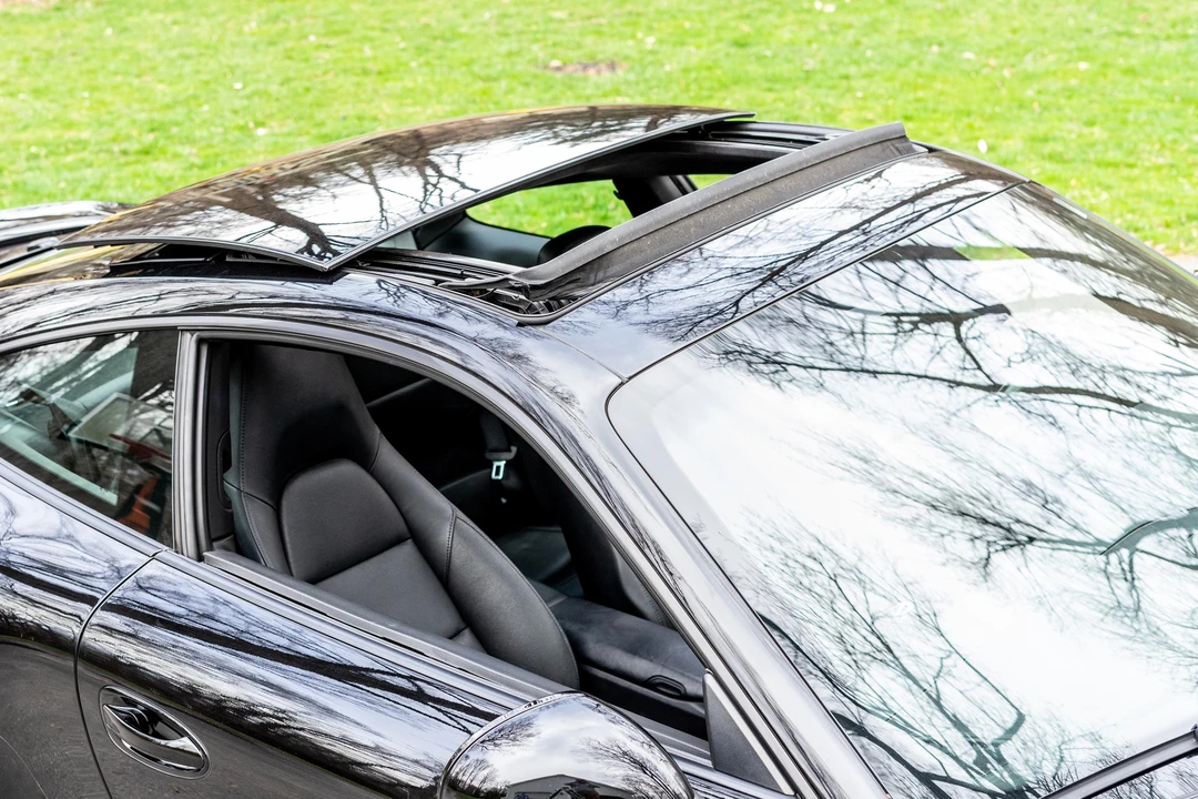 2012 Porsche 991 Carrera - Image 11 of 31