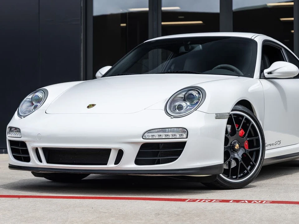 2012 Porsche 997 Carrera GTS - Image 7 of 31