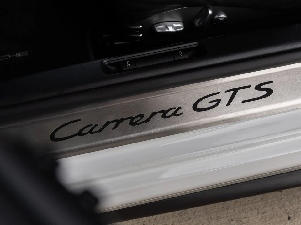 2012 Porsche 997 Carrera GTS - Image 26 of 31