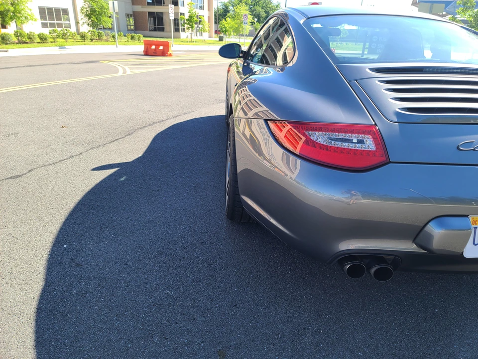 2012 Porsche 997 Carrera - Image 26 of 31