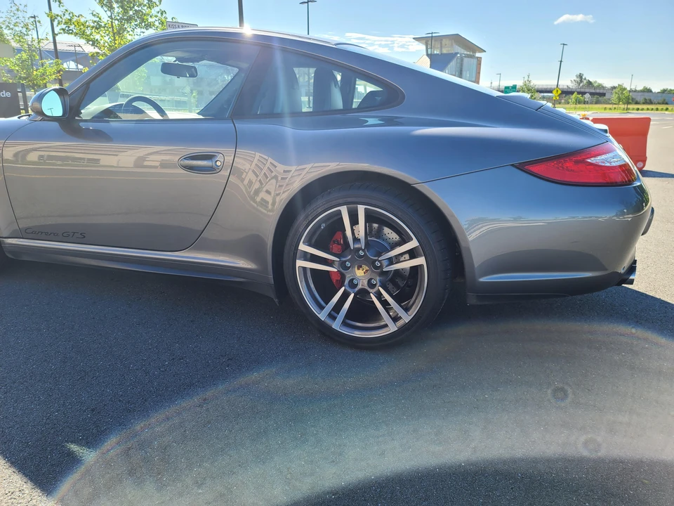 2012 Porsche 997 Carrera - Image 24 of 31