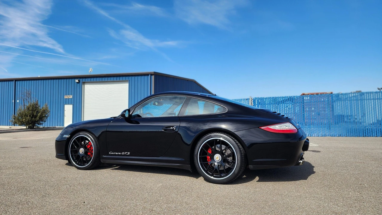 2012 Porsche 997 Carrera GTS - Image 8 of 31
