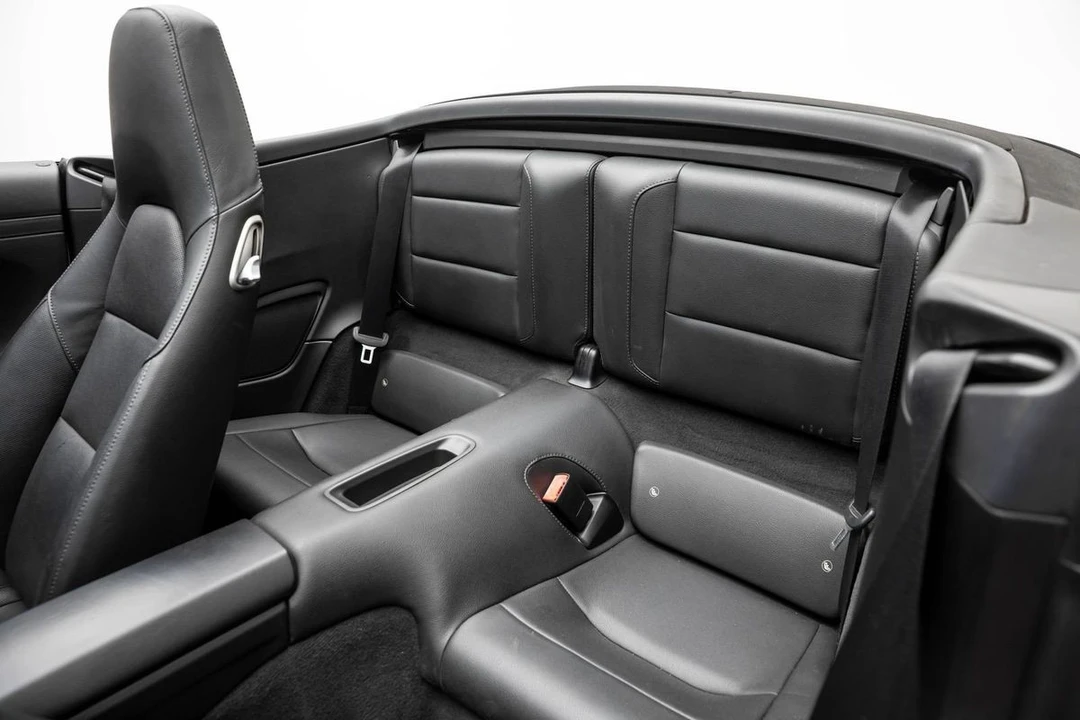 2012 Porsche 911 - Image 18 of 31