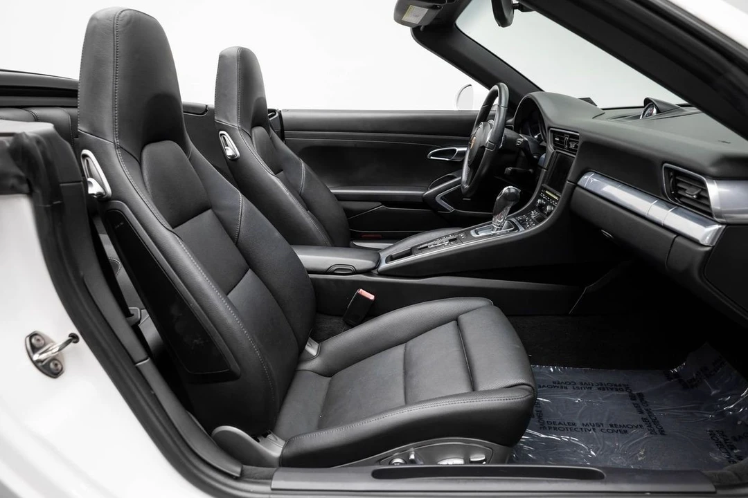 2012 Porsche 911 - Image 13 of 31