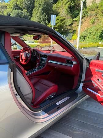 2012 Porsche 991 Carrera S - Image 9 of 17
