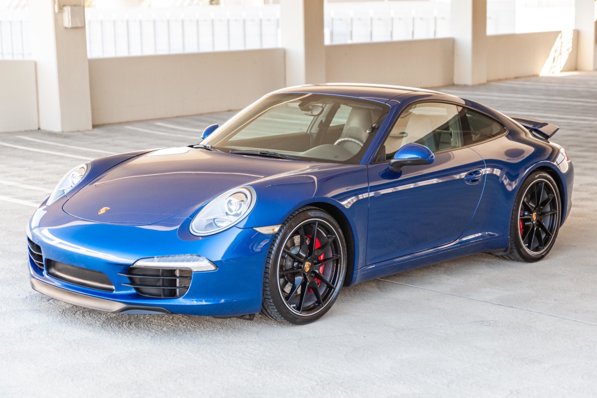 2012 Porsche 911 Carrera S 7-Speed