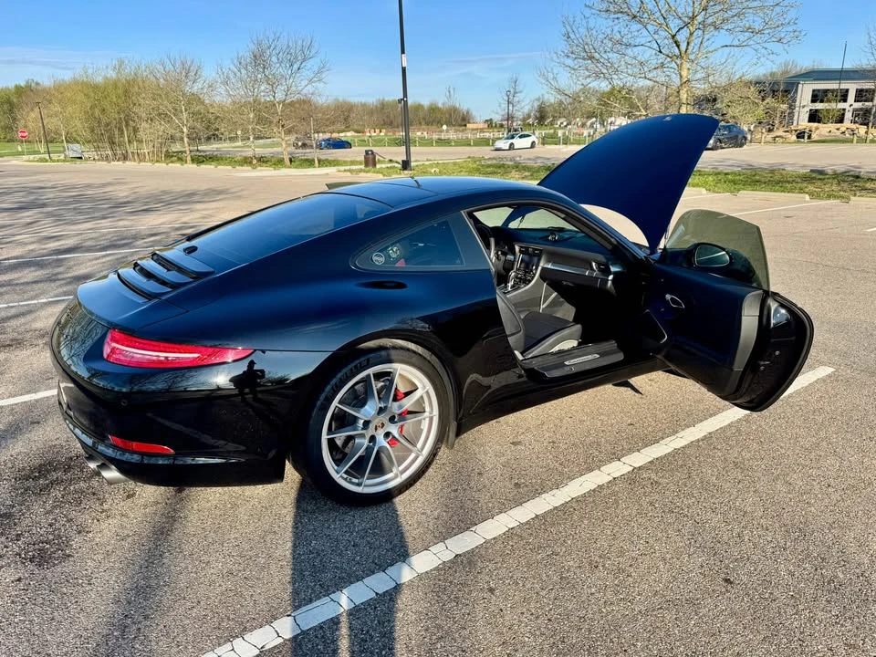 2012 Porsche 991 Carrera S - Image 11 of 19