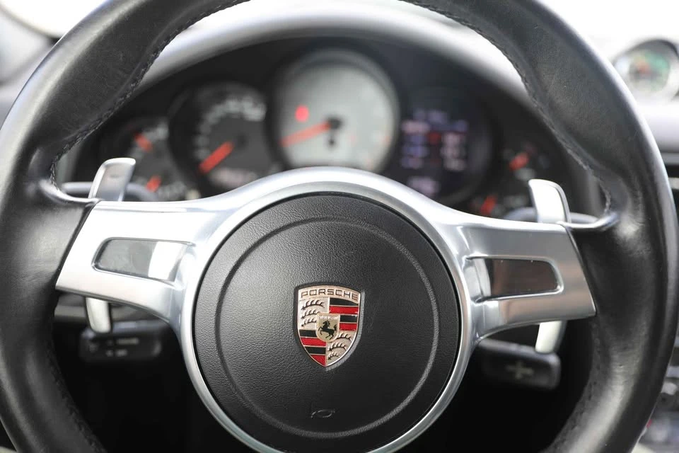 2012 Porsche 991 Carrera S - Image 11 of 17