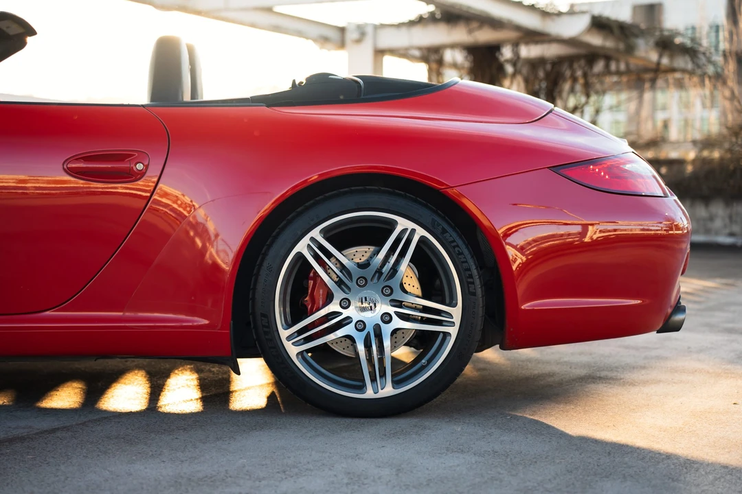 2012 Porsche 997 Carrera S - Image 16 of 31