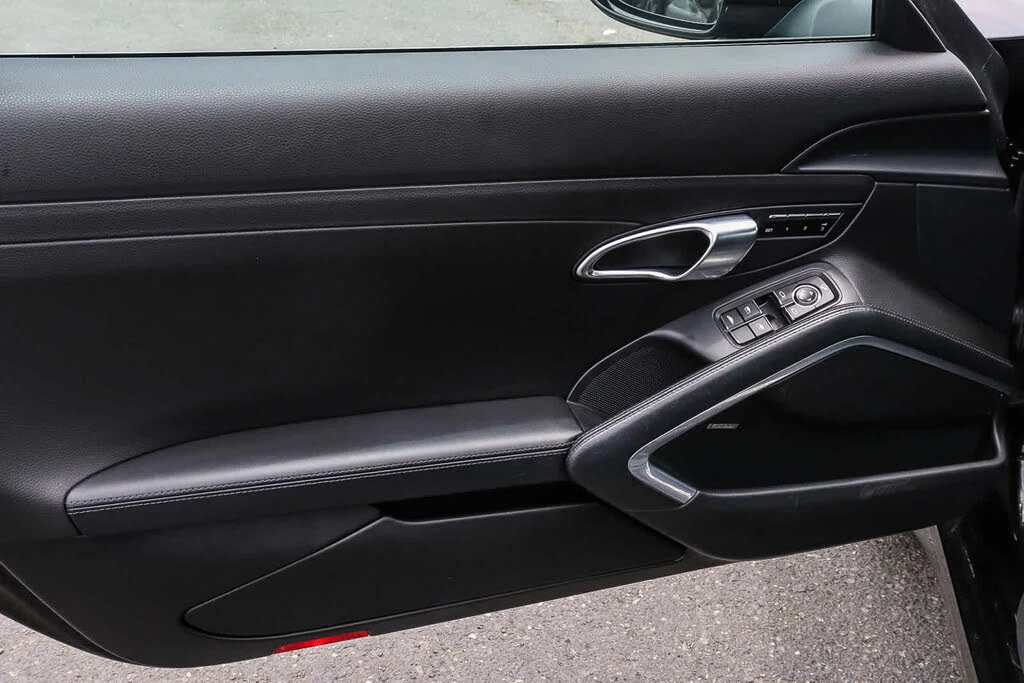 2012 Porsche 991 Carrera S - Image 27 of 31